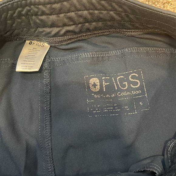 Fig scrub set Dark Harbor size small - Picture 7 of 11